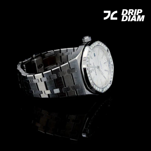 Diamond Accents, Steel Resolve — Timepieces That Speak Without Words By CrownIce